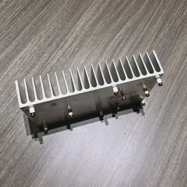 Die-Cast Aluminum Fan Plate Heat Sink Radiator Oem